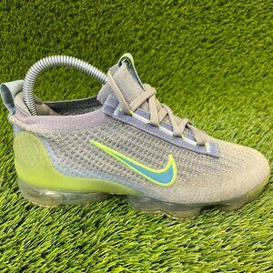 Nike Air VaporMax 2021 FK Boys Size 4.5Y Gray Walking Running Shoes Sneakers